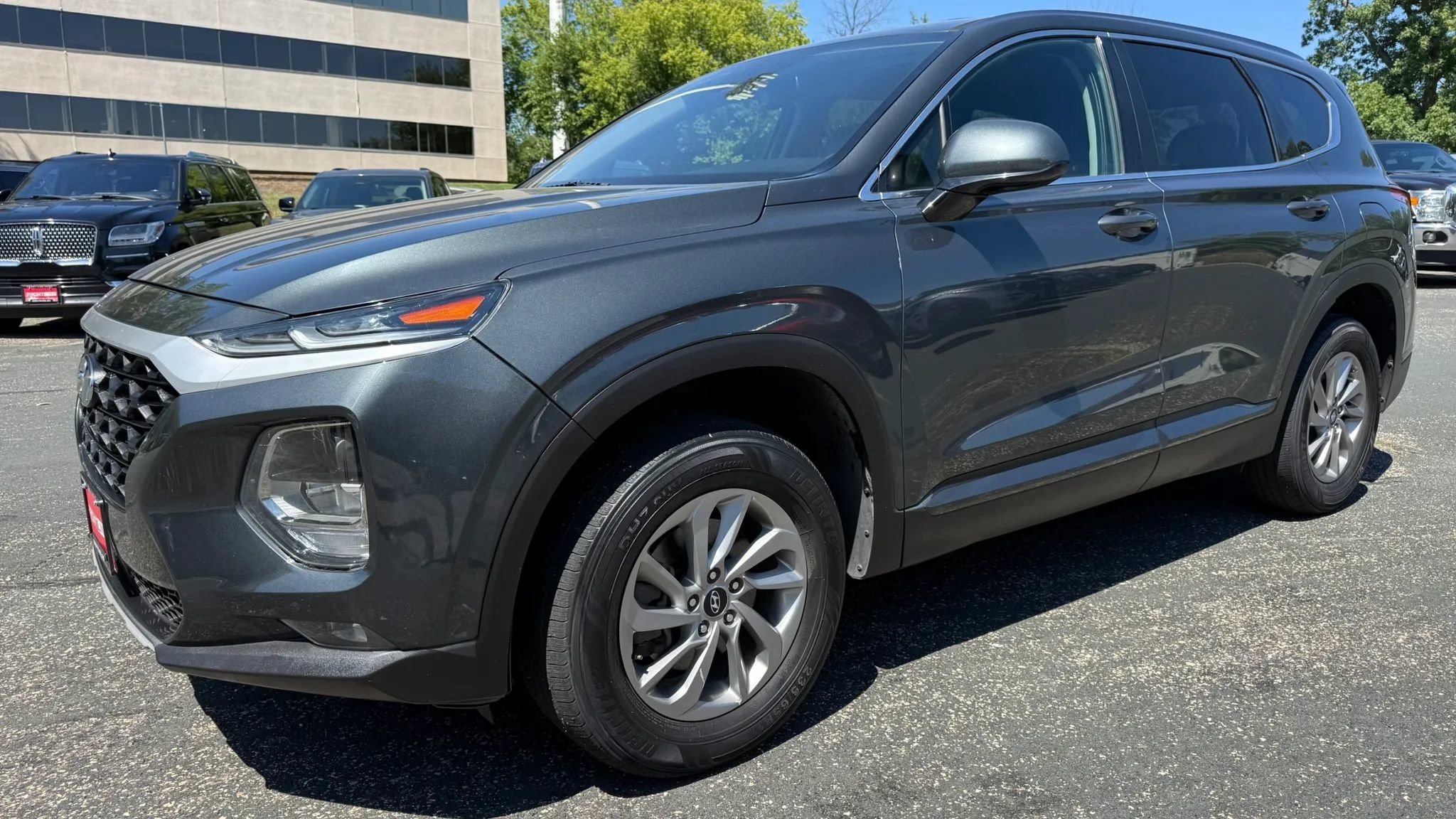 Used 2020 Hyundai Santa Fe SEL FWD image 5