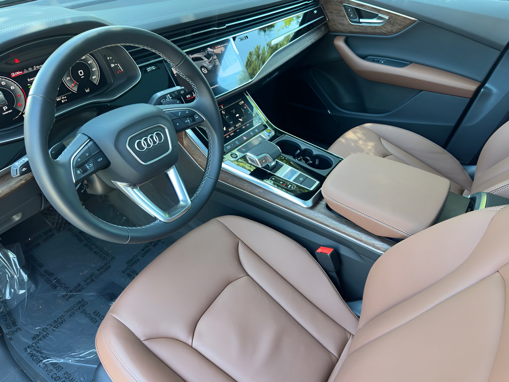 Certified 2026 Audi Q7 3.0T Premium w/ Convenience Plus Package AWD/4WD image 35
