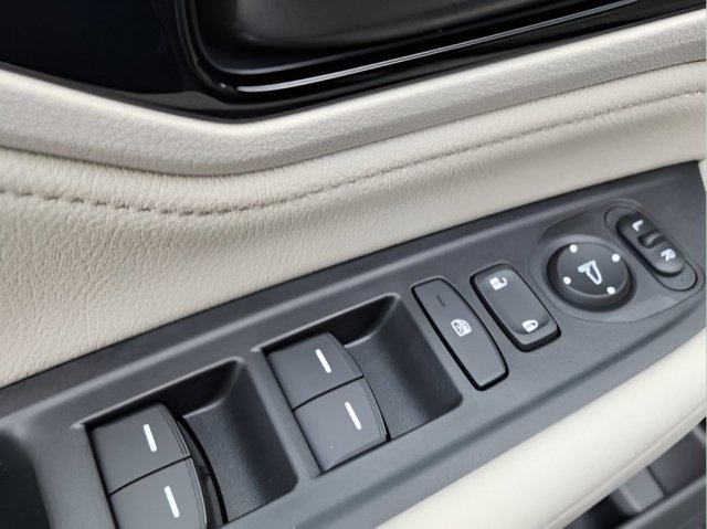New 2026 Honda Odyssey Touring image 24