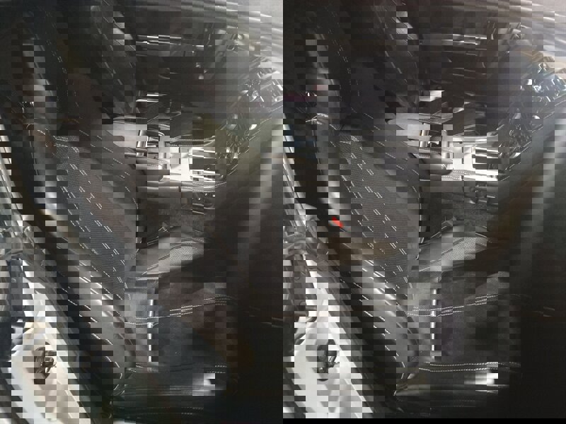 Used 2009 Aston Martin DB9 Volante image 32