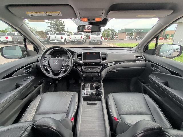 Used 2018 Honda Pilot Touring image 7