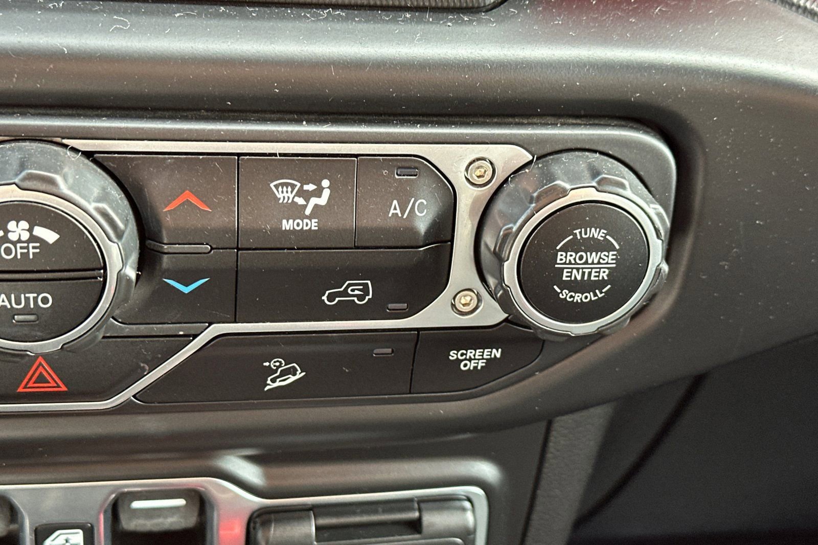 Used 2021 Jeep Wrangler Unlimited Rubicon image 31