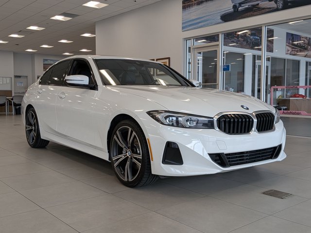 Used 2023 BMW 330i Sedan RWD image 3