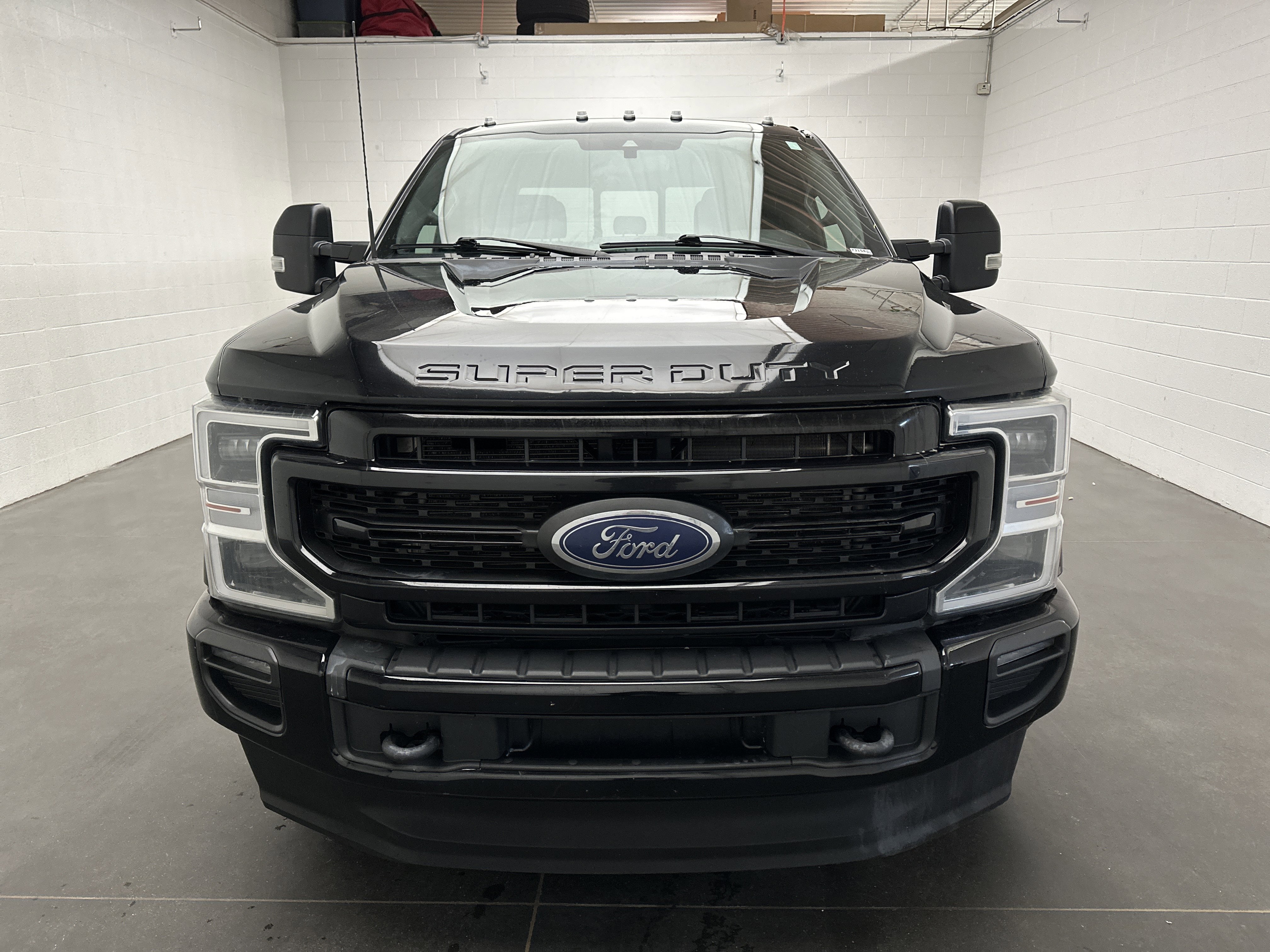Used 2022 Ford F250 Lariat AWD/4WD image 3