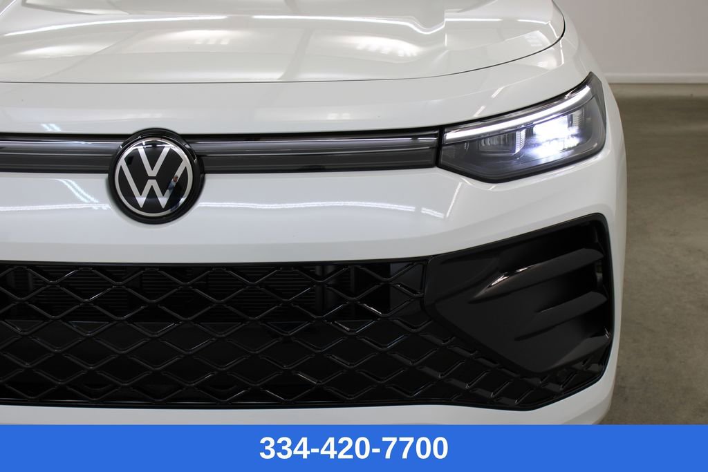 New 2026 Volkswagen Tiguan SE R-Line image 7