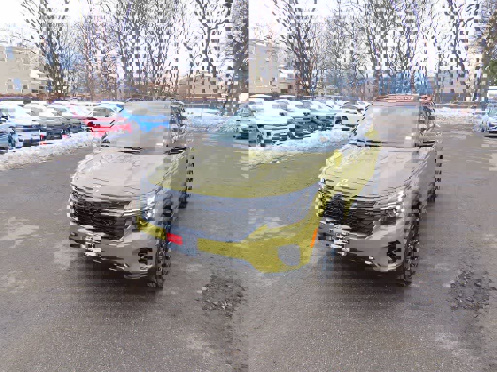 Used 2024 Kia Seltos X-Line