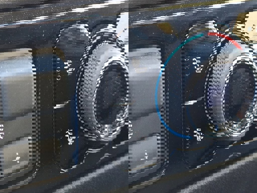 New 2026 Chevrolet Silverado 1500 LT image 4