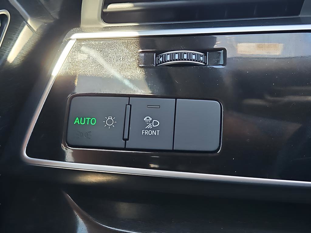 Used 2024 Audi Q7 3.0T Premium Plus image 14