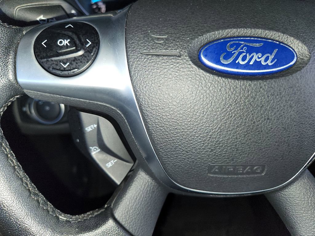 Used 2015 Ford Escape Titanium FWD image 24