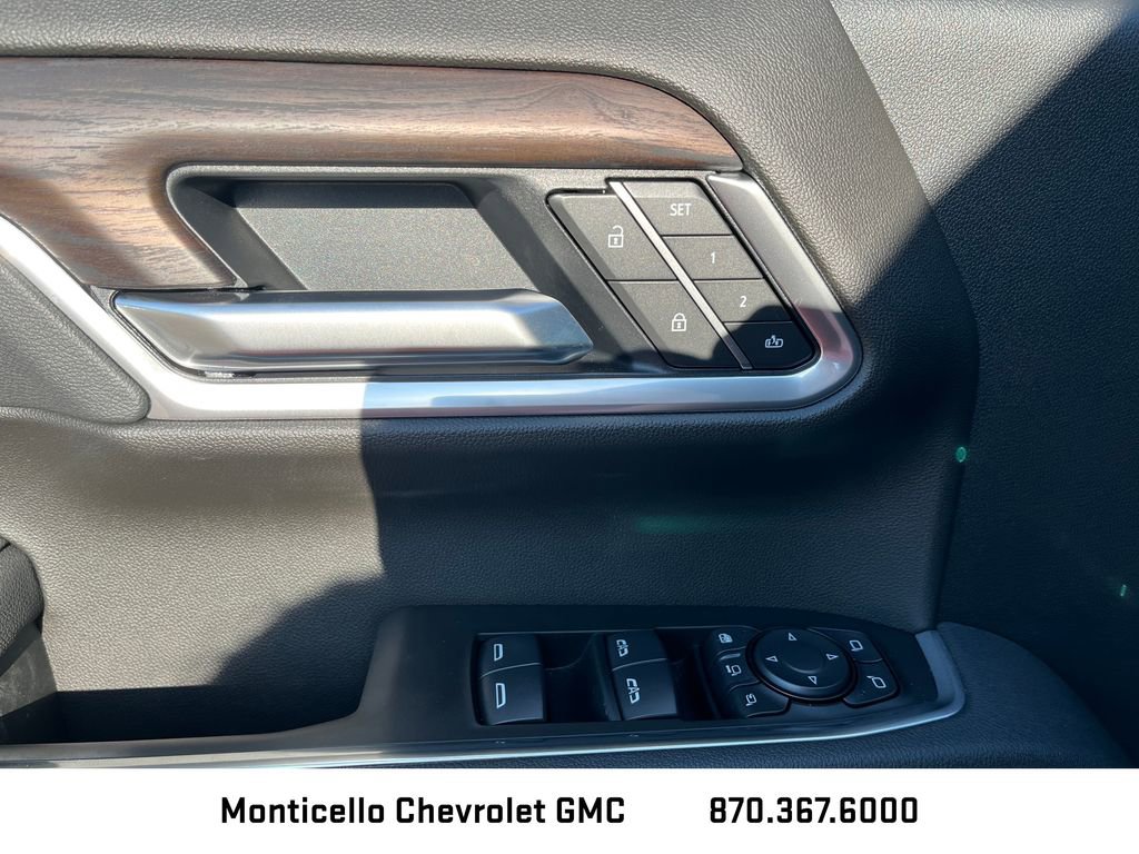 New 2026 GMC Sierra 2500 SLT AWD/4WD image 10