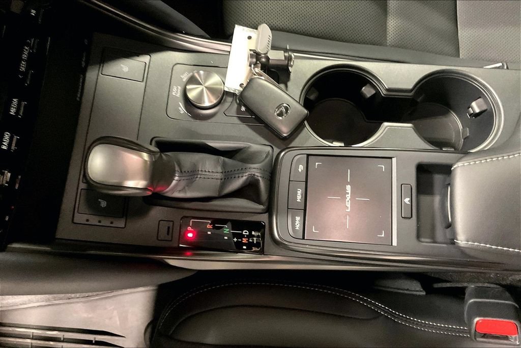 Used 2025 Lexus IS 350 F Sport w/ Accessory Package 2 RWD image 17