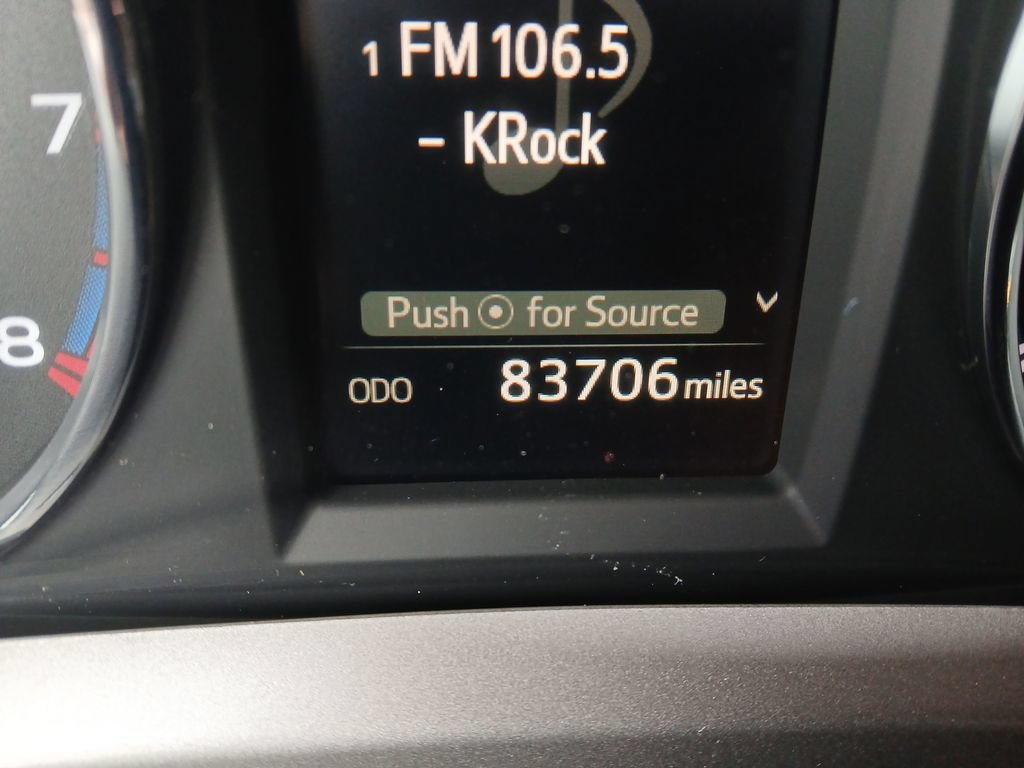 Used 2016 Toyota RAV4 XLE FWD image 17