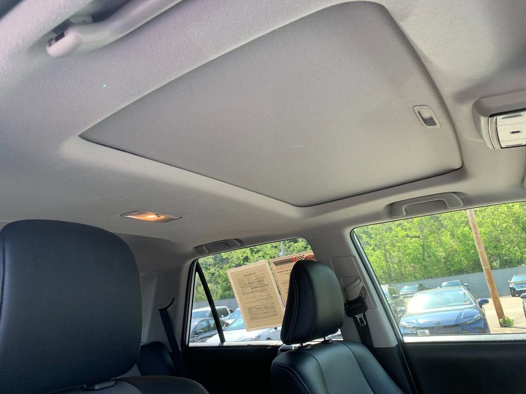 Used 2023 Toyota 4Runner SR5 Premium w/ Moonroof Package RWD image 19