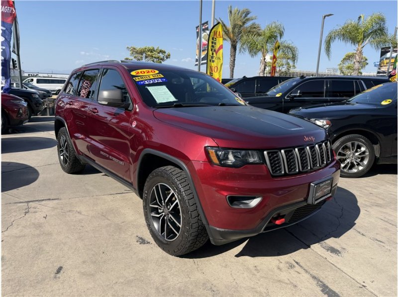Used 2020 Jeep Grand Cherokee Trailhawk AWD/4WD image 54