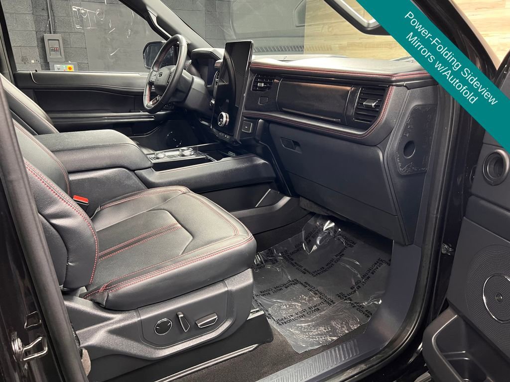 Used 2024 Ford Expedition Max Limited AWD/4WD image 8