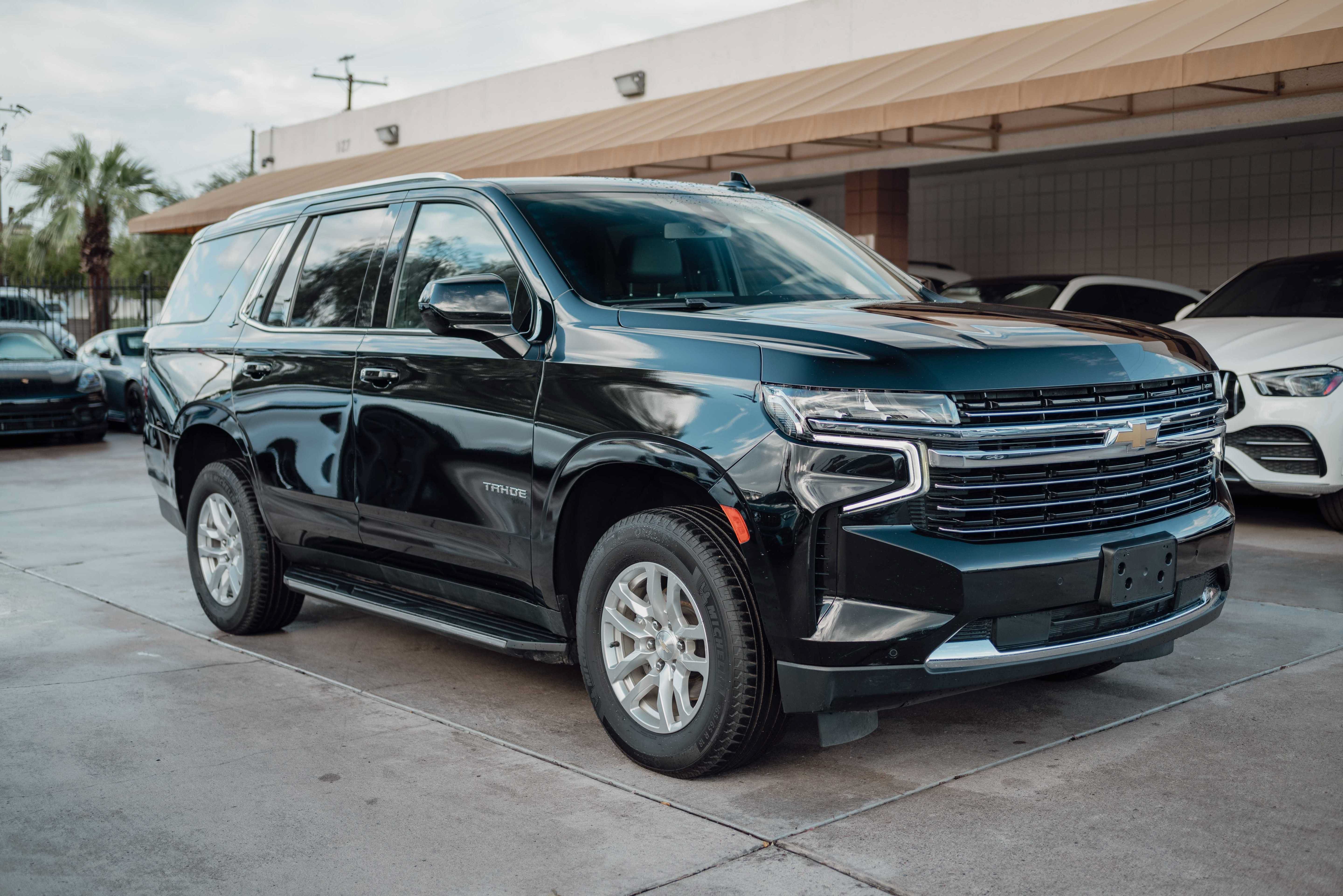 Used 2022 Chevrolet Tahoe LT RWD image 2