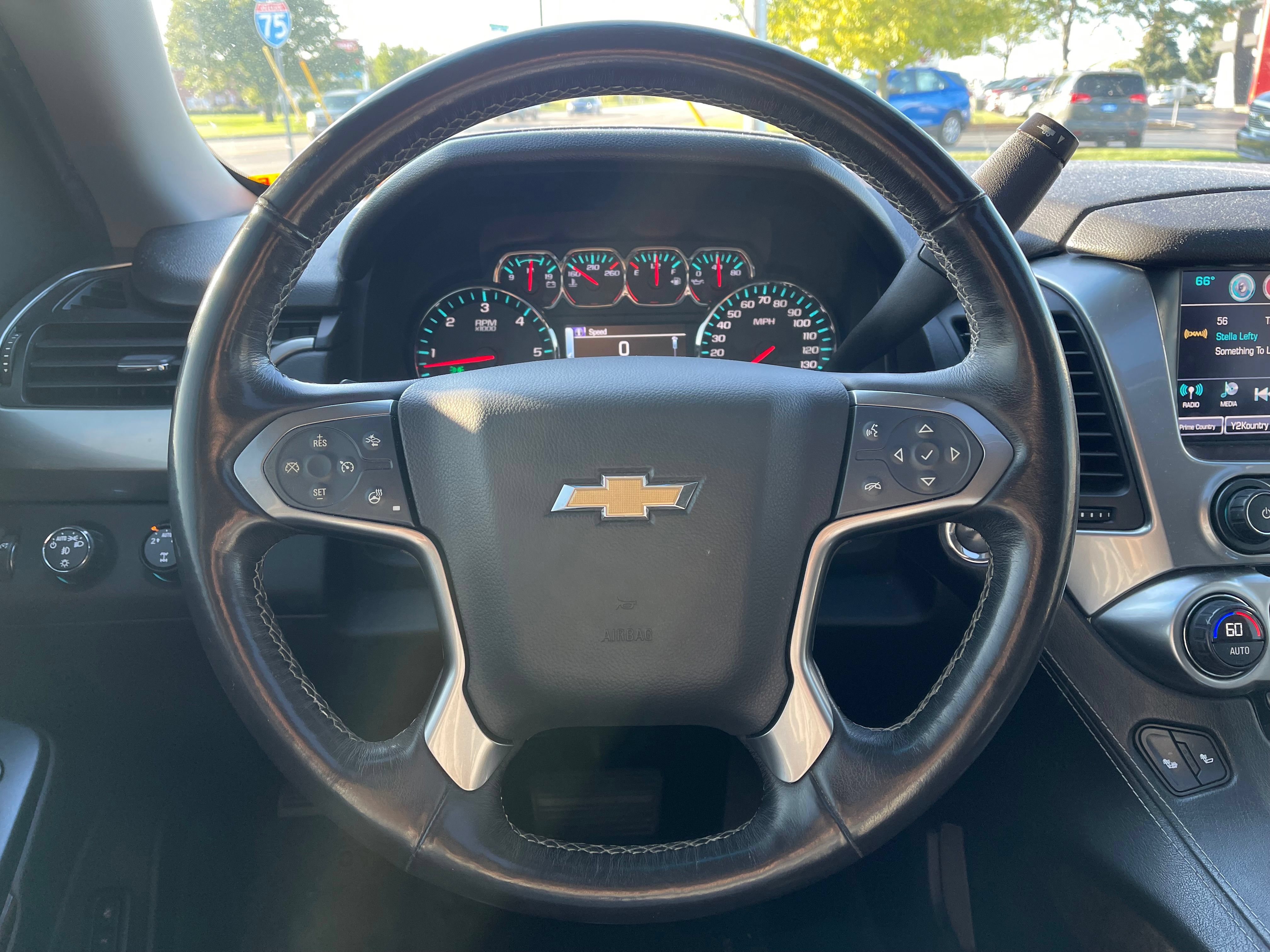 Used 2016 Chevrolet Tahoe LT w/ Luxury Package AWD/4WD image 10