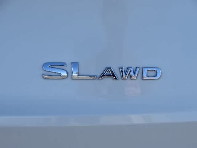 Used 2021 Nissan Rogue SL AWD/4WD image 16