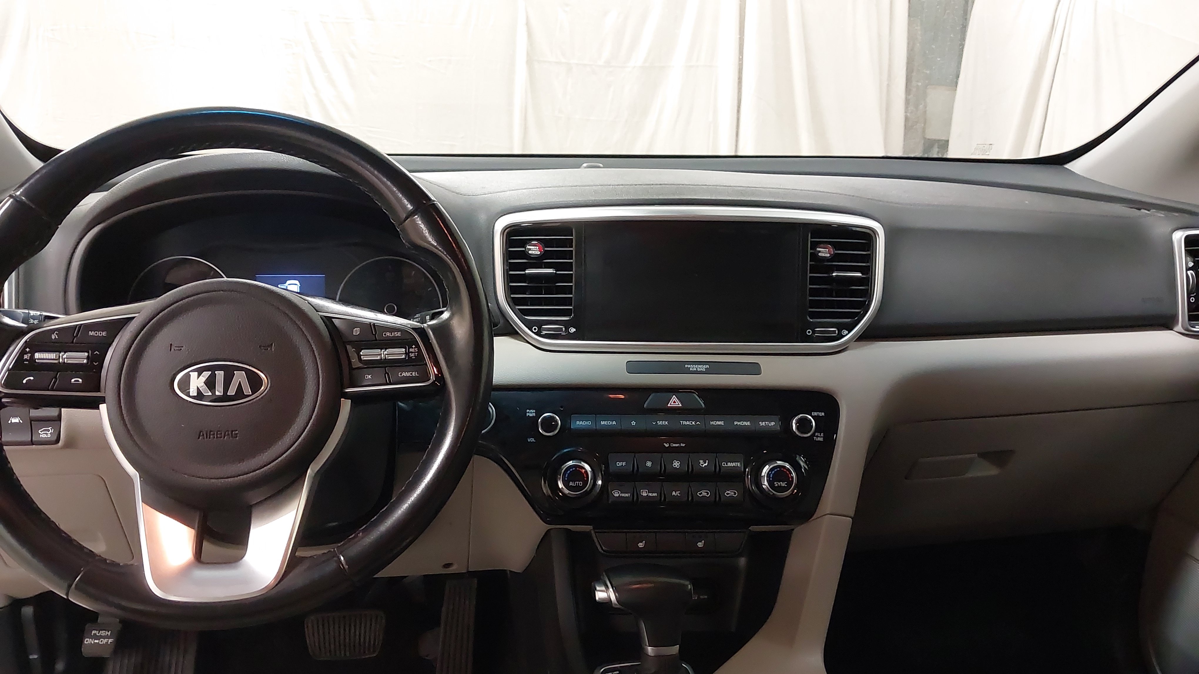 Used 2020 Kia Sportage EX AWD/4WD image 26