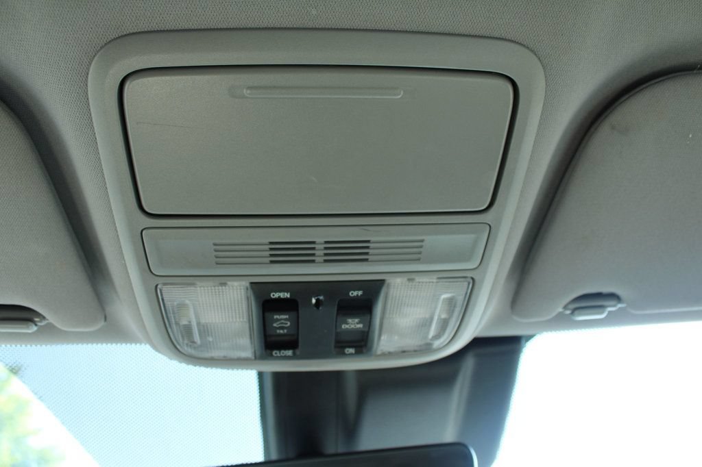 Used 2019 Honda Odyssey EX-L image 22