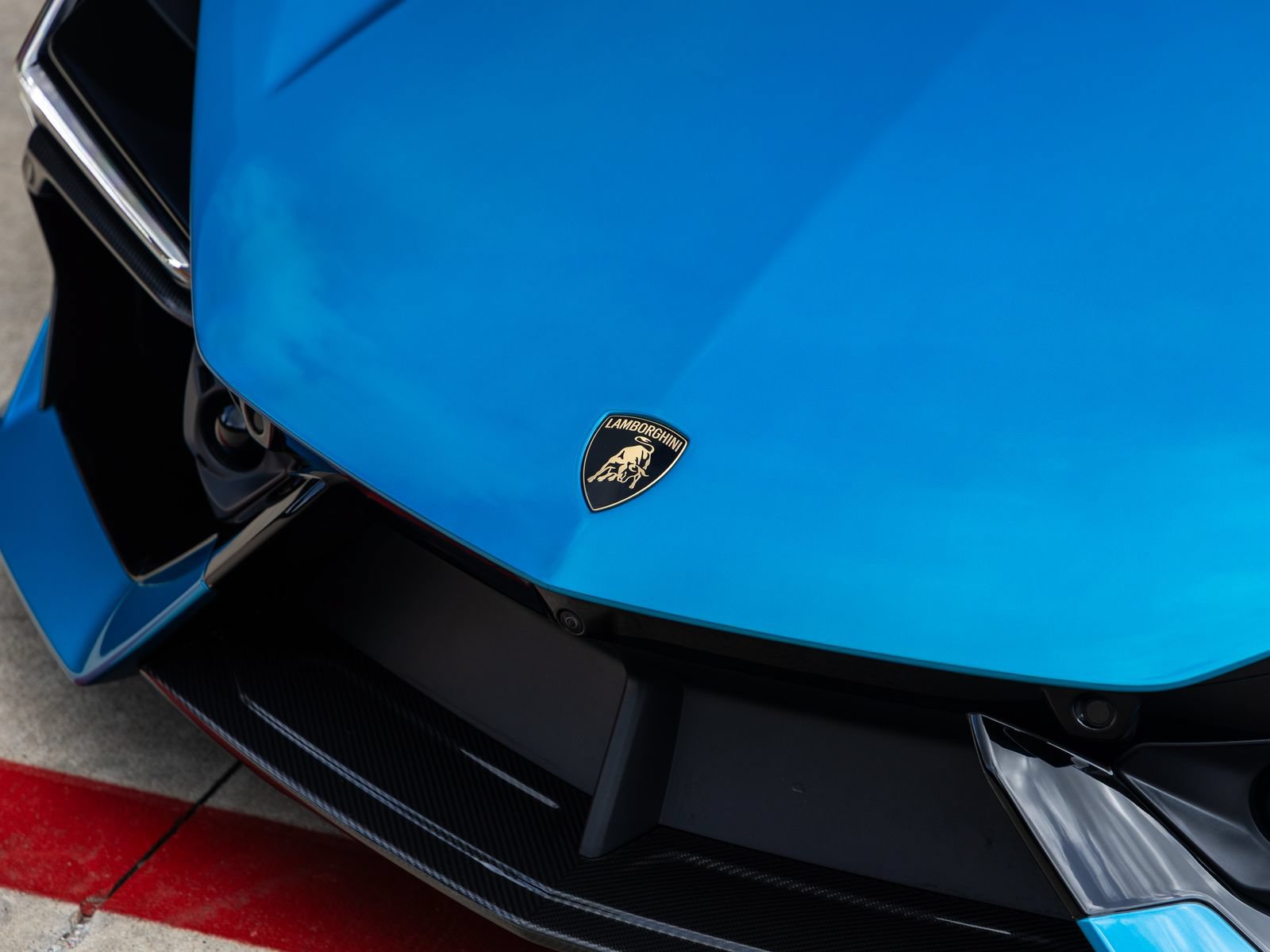 Used 2026 Lamborghini Revuelto AWD/4WD image 25