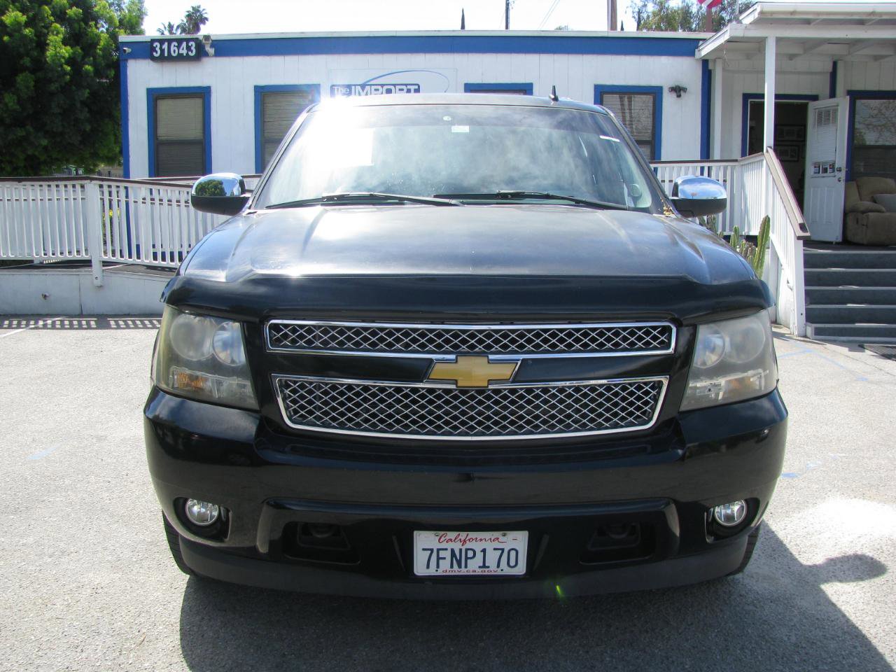 Used 2007 Chevrolet Suburban LTZ w/ LTZ Preferred Equipment Group AWD/4WD image 3