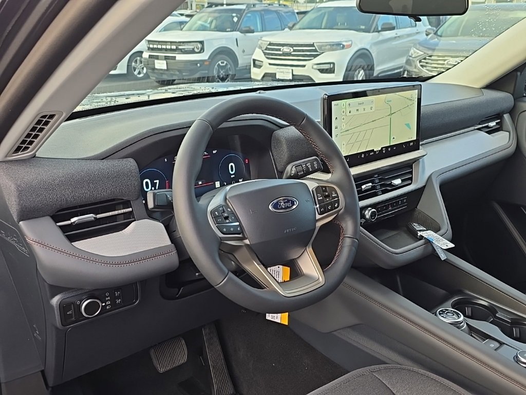 New 2026 Ford Explorer Active image 12