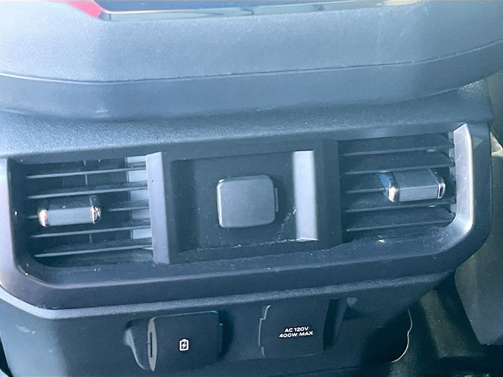 Used 2023 Ford F150 Lariat AWD/4WD image 26