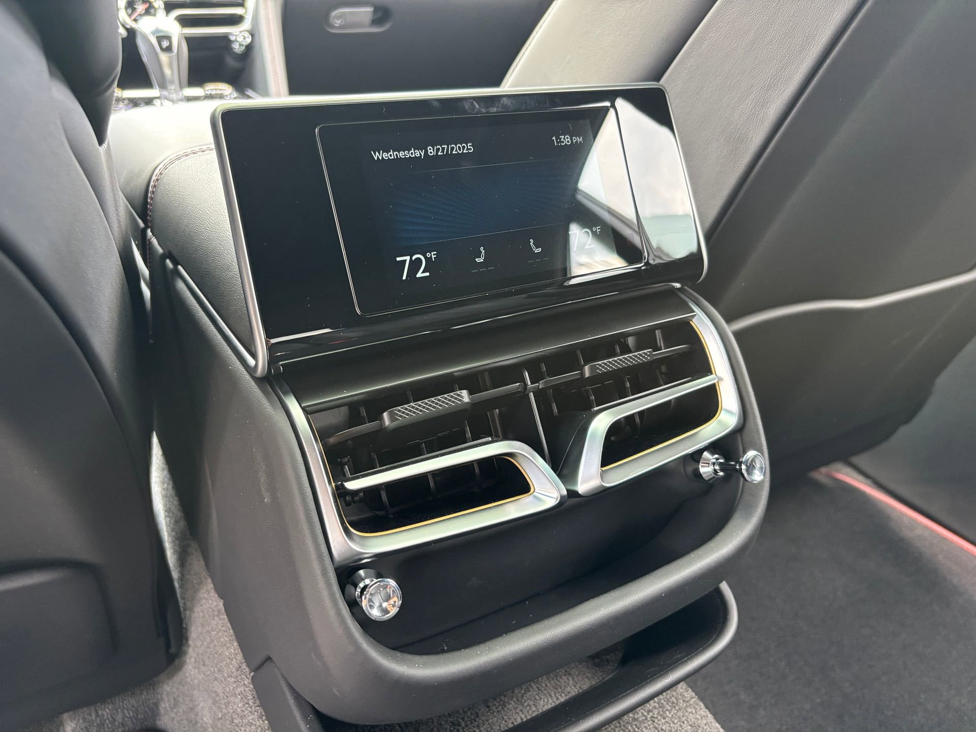 New 2025 Bentley Flying Spur Plug-In Hybrid image 19