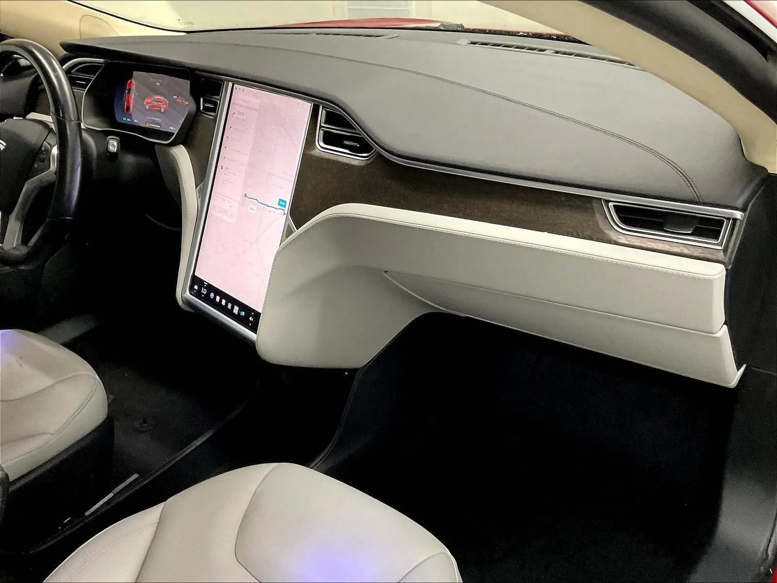 Used 2014 Tesla Model S 85 RWD image 11