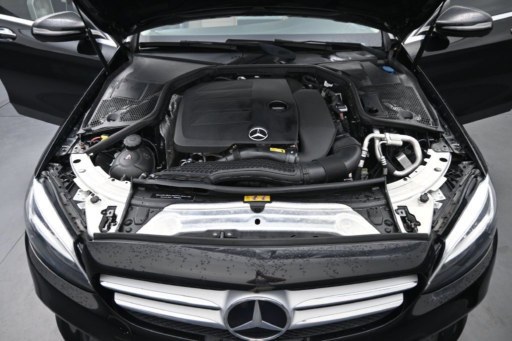 Used 2019 Mercedes-Benz C 300 Sedan image 28