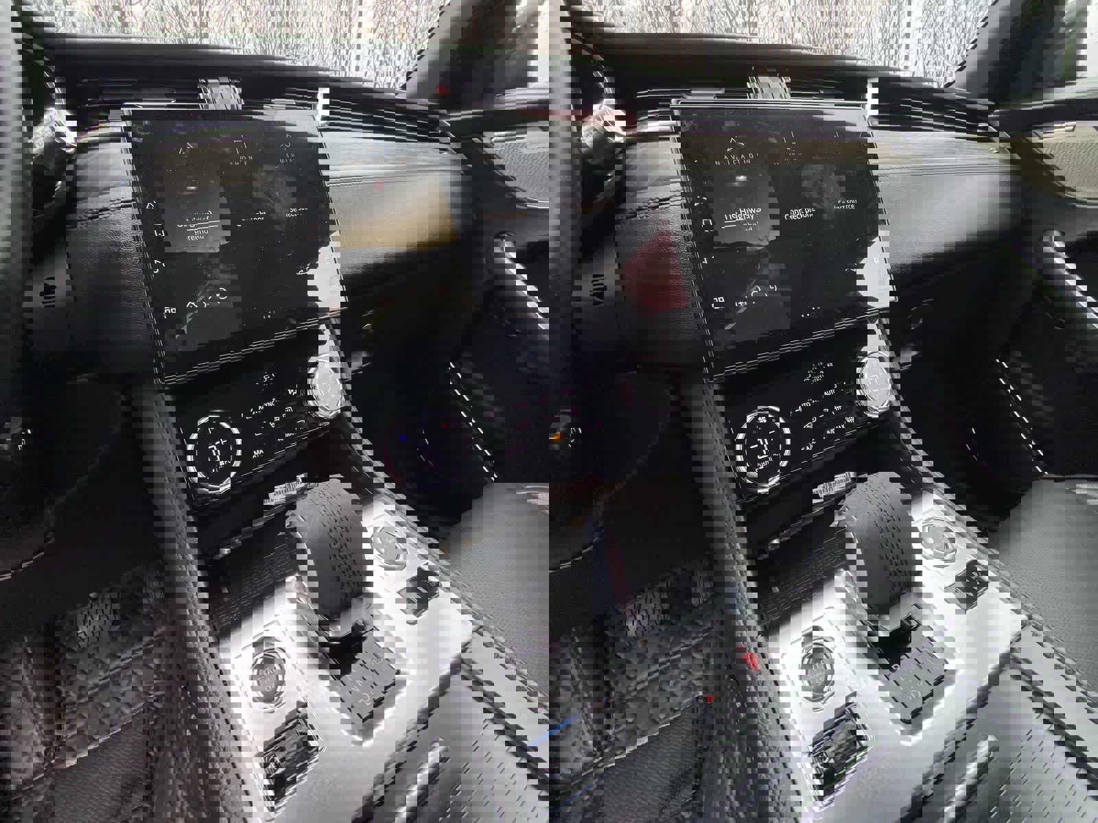 Used 2022 Jaguar F-PACE S image 24