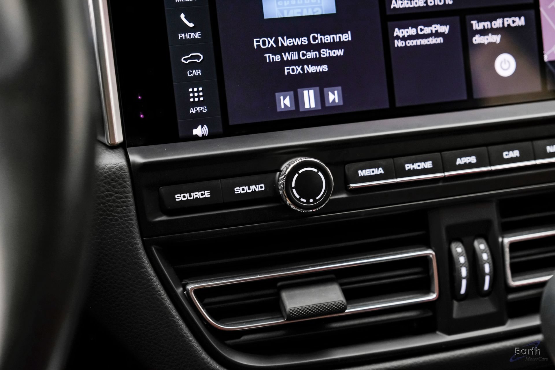 Used 2021 Porsche Macan AWD/4WD image 63
