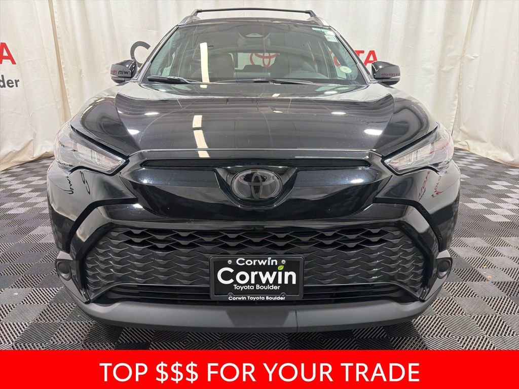Used 2024 Toyota Corolla Cross AWD Hybrid image 2