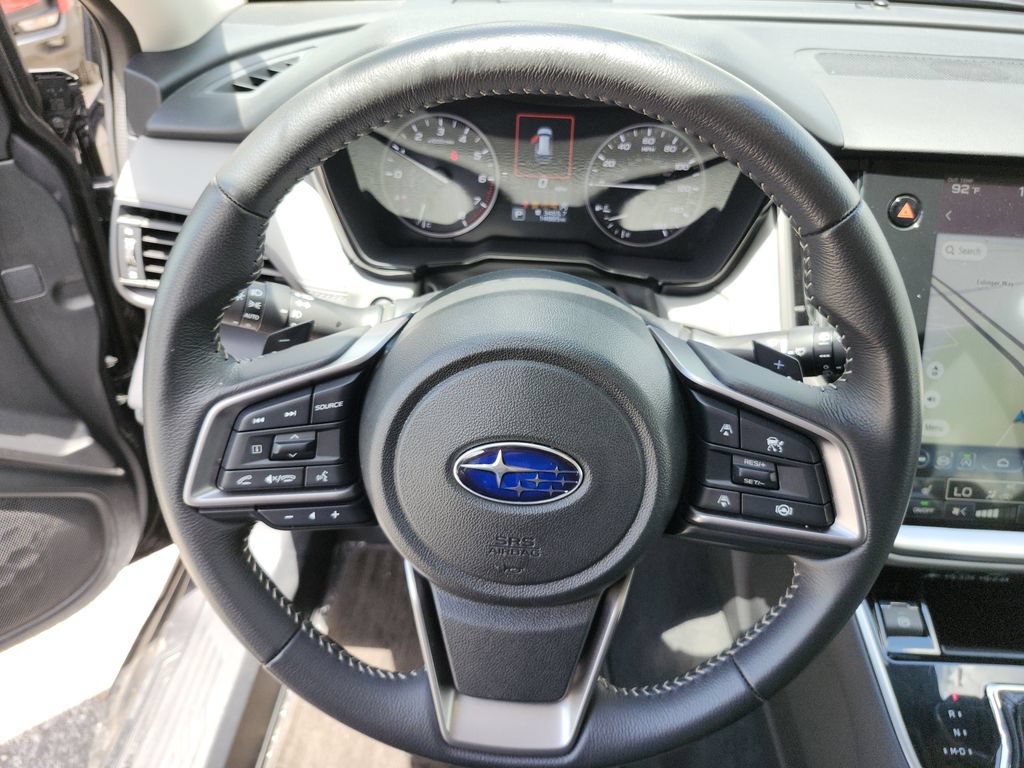 Used 2025 Subaru Outback Premium AWD/4WD image 29