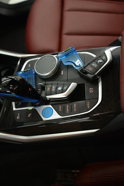 Used 2022 BMW i4 eDrive40 image 33