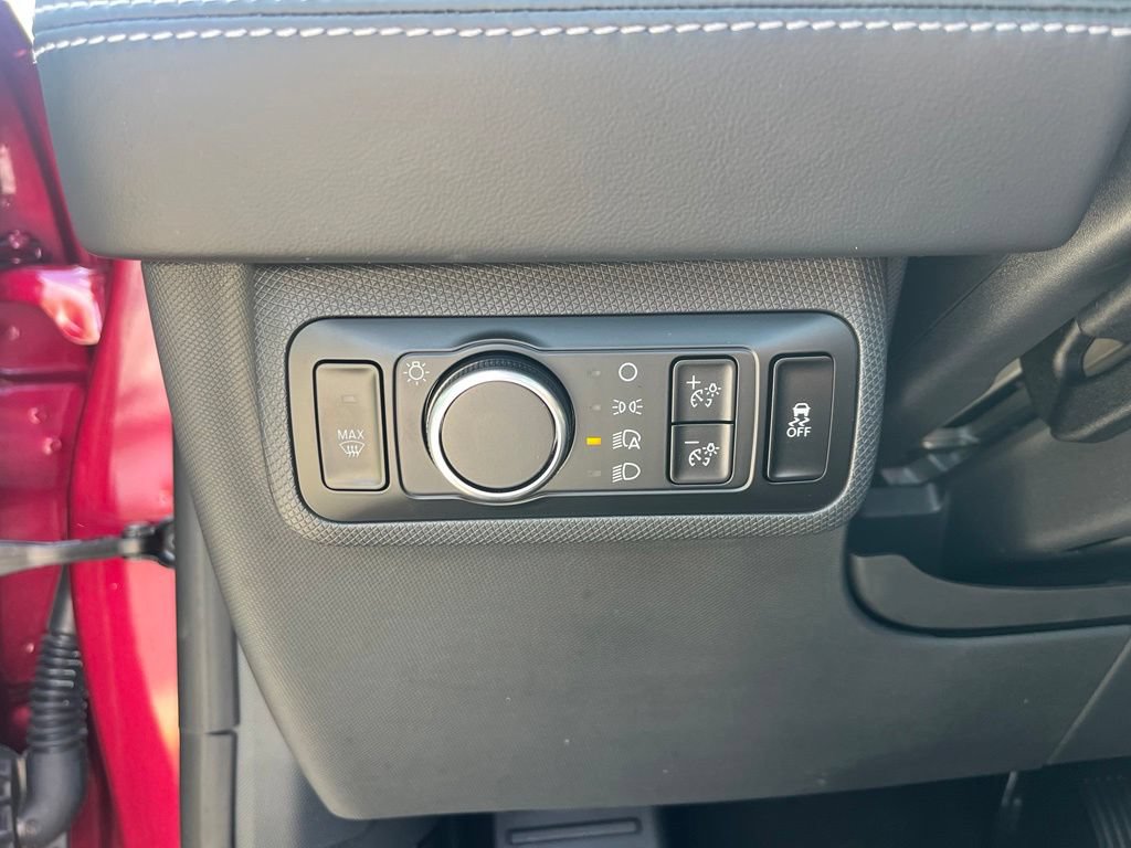 Used 2025 Ford Mustang Mach-E Premium AWD/4WD image 38