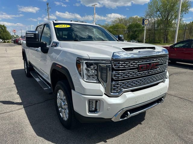 Used 2023 Chevrolet Silverado 1500 RST w/ Convenience Package II AWD/4WD image 4