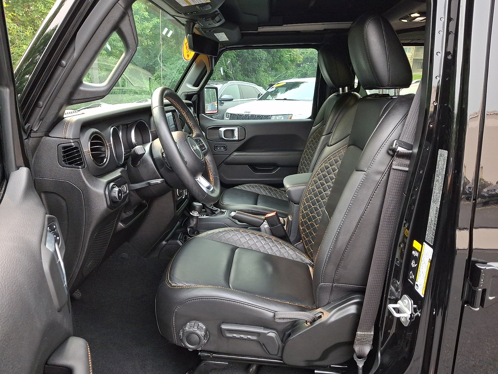 Certified 2021 Jeep Wrangler Unlimited Sahara AWD/4WD image 14