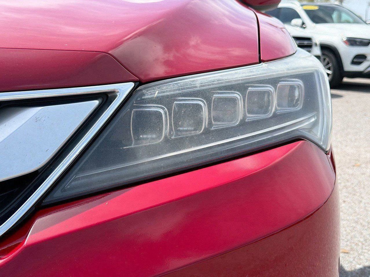 Used 2018 Acura ILX image 10