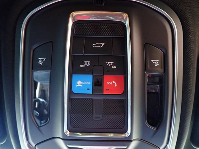 New 2025 Jeep Grand Cherokee L Limited w/ Black Appearance Package image 25