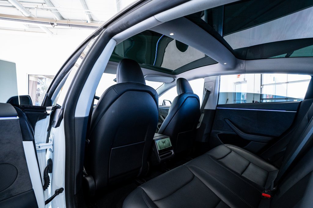 Used 2025 Tesla Model 3 Long Range image 50