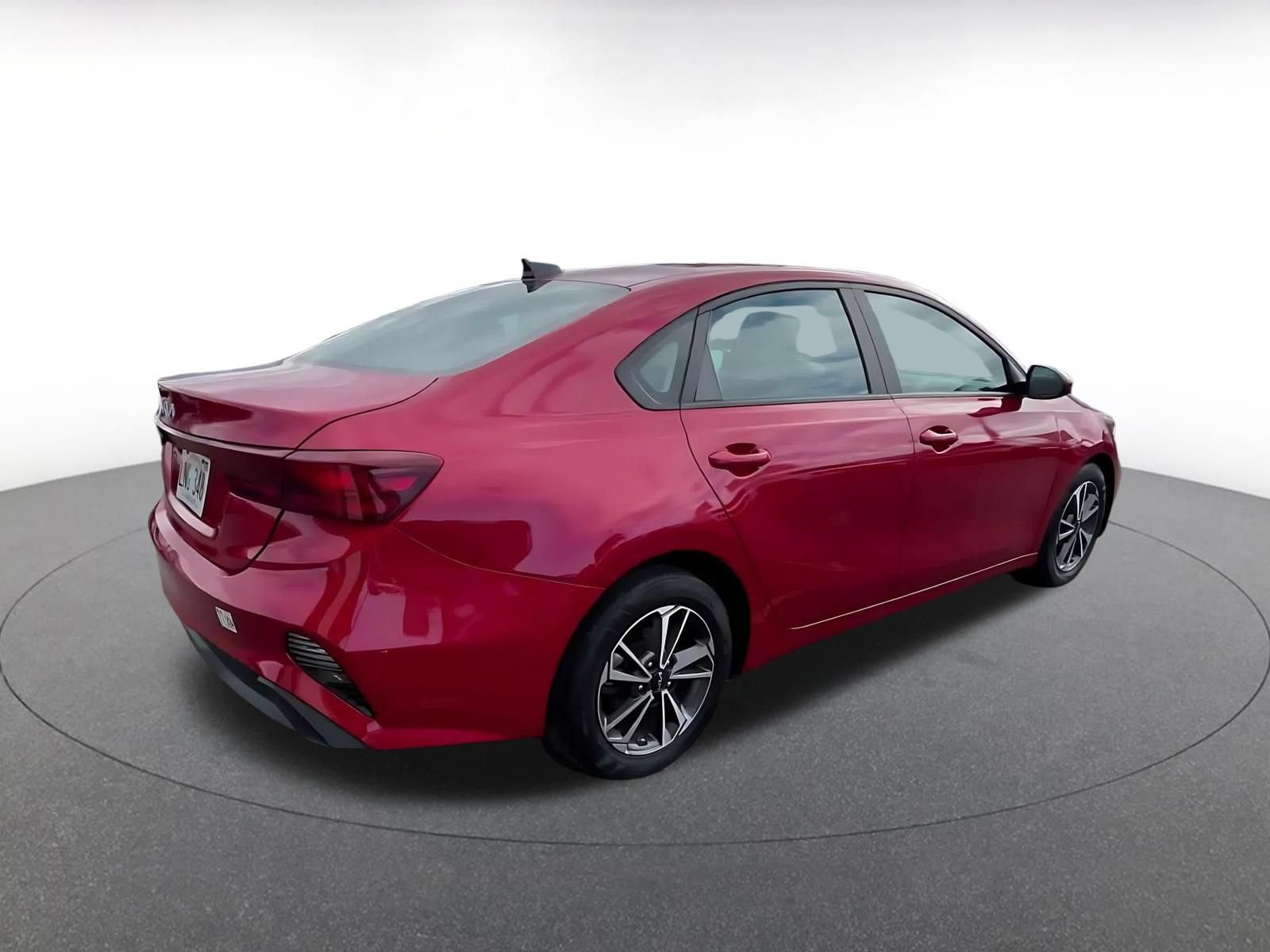Used 2024 Kia Forte LXS FWD image 14