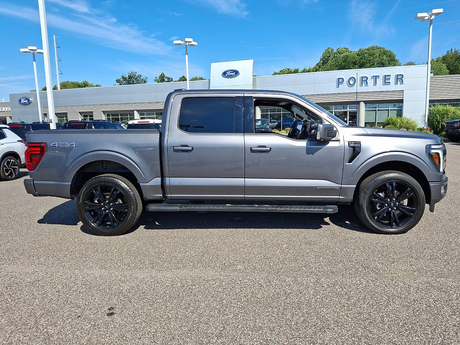 Used 2024 Ford F150 Lariat w/ Equipment Group 502A High AWD/4WD image 12
