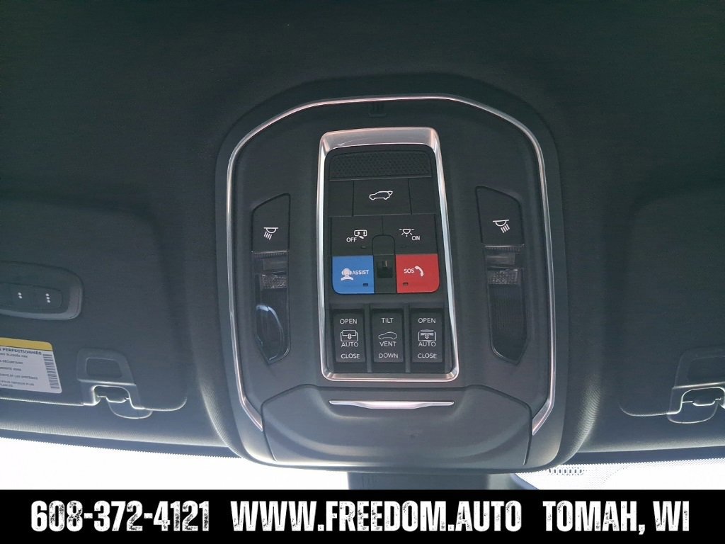 Used 2025 Jeep Grand Cherokee L Limited w/ Trailer Tow Package AWD/4WD image 42