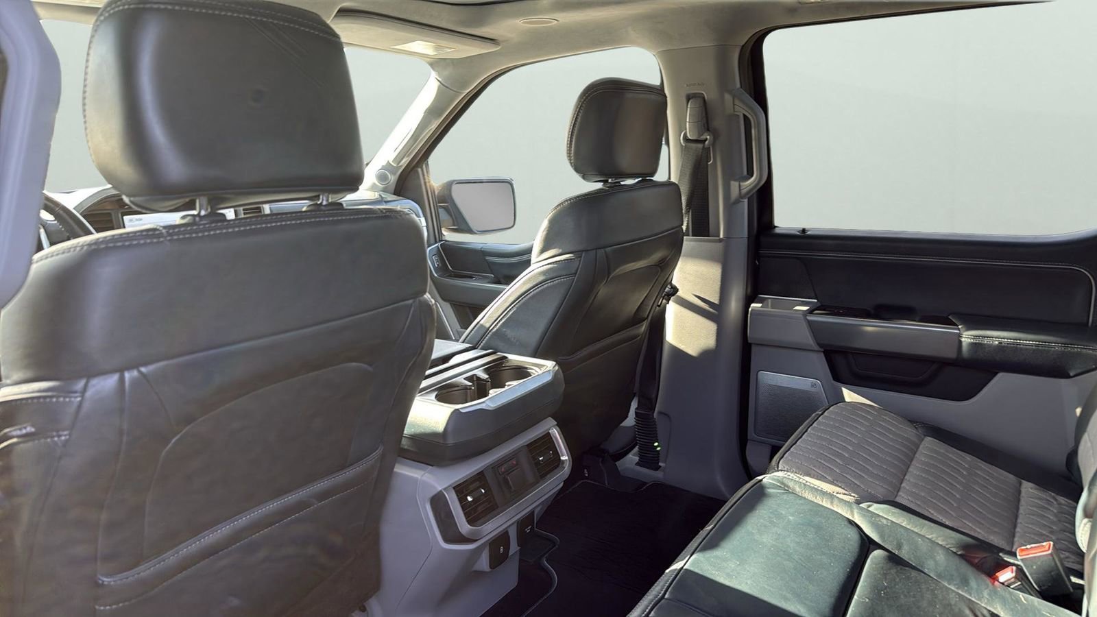 Certified 2022 Ford F150 Limited AWD/4WD image 29