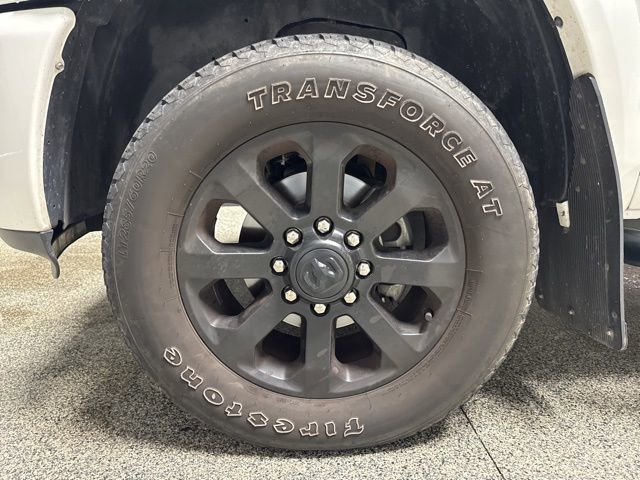 Used 2018 RAM 2500 Big Horn w/ Sport Appearance Group image 3