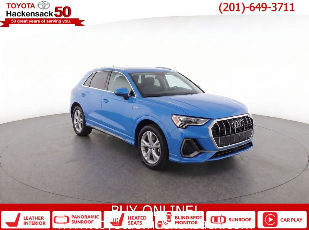 Used 2020 Audi Q3 2.0T Premium Plus w/ Premium Plus Package AWD/4WD image 1