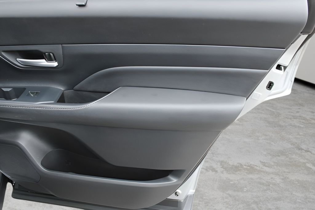 Certified 2024 Toyota Grand Highlander Platinum image 24