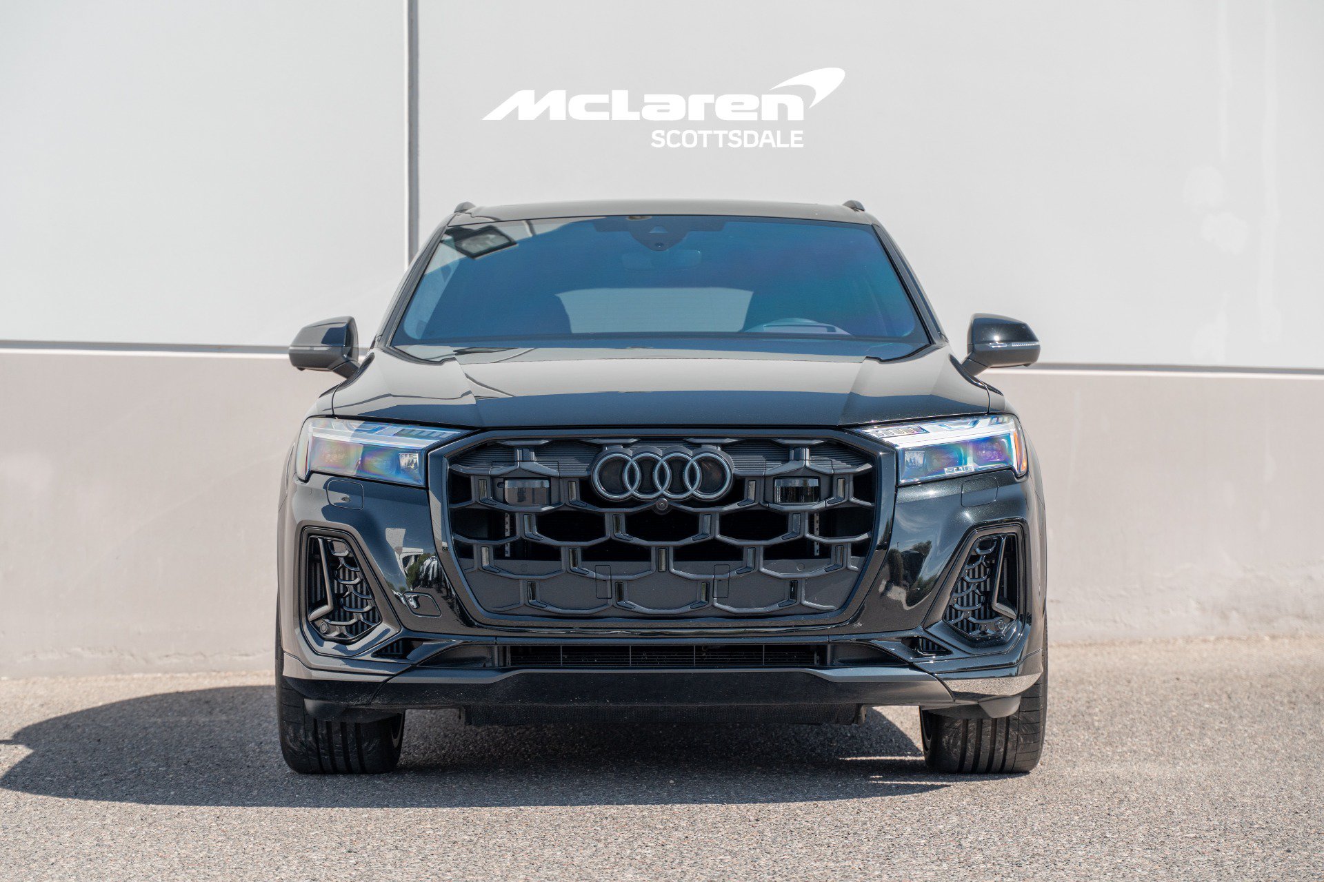 Used 2025 Audi SQ7 Prestige AWD/4WD image 10